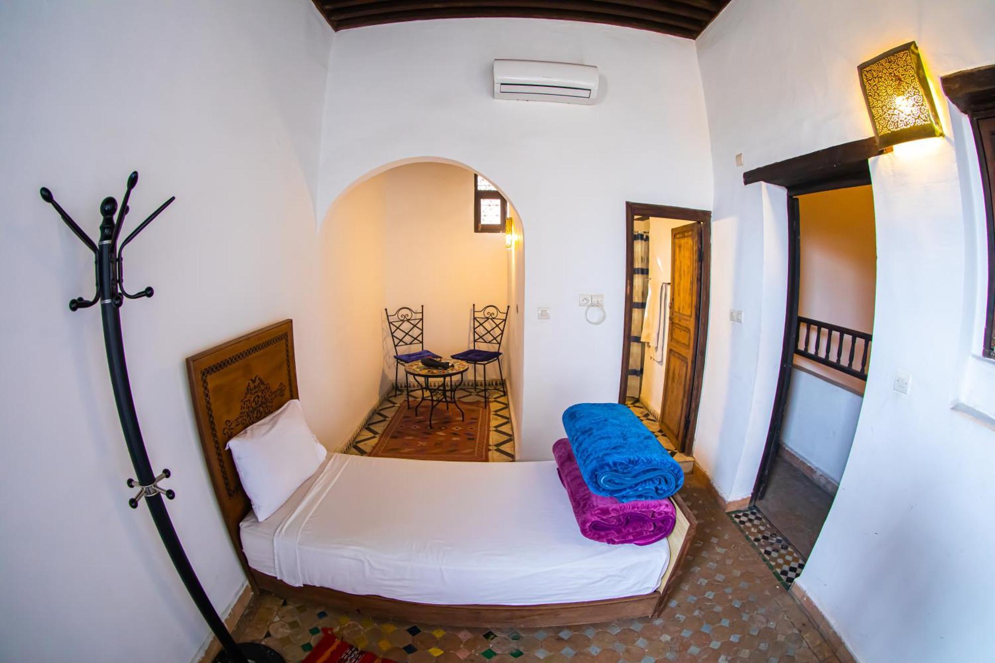 Dar Fez Arinas Hotel Екстериор снимка