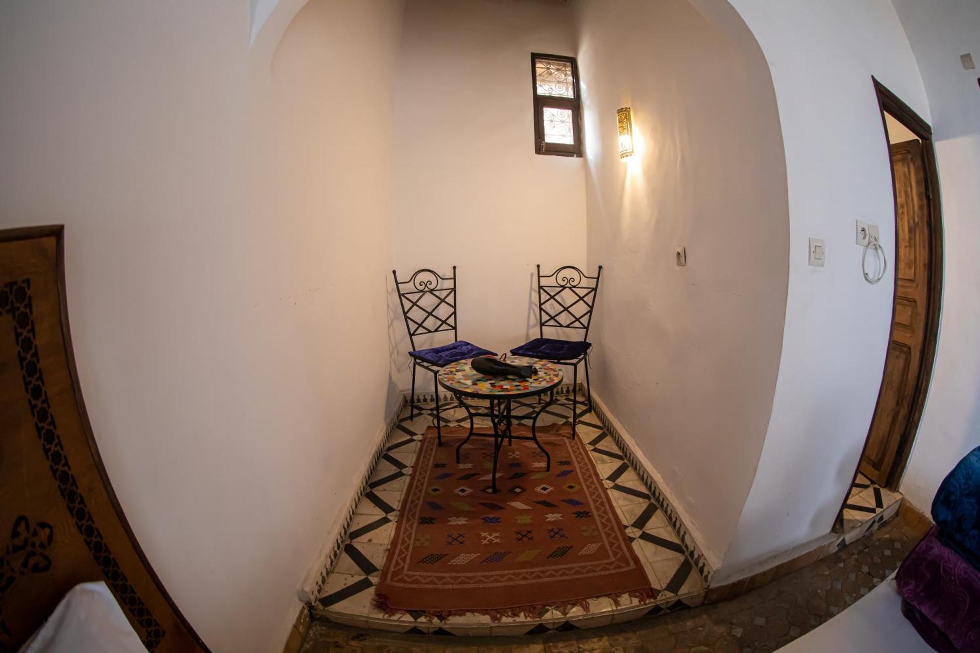 Dar Fez Arinas Hotel Екстериор снимка