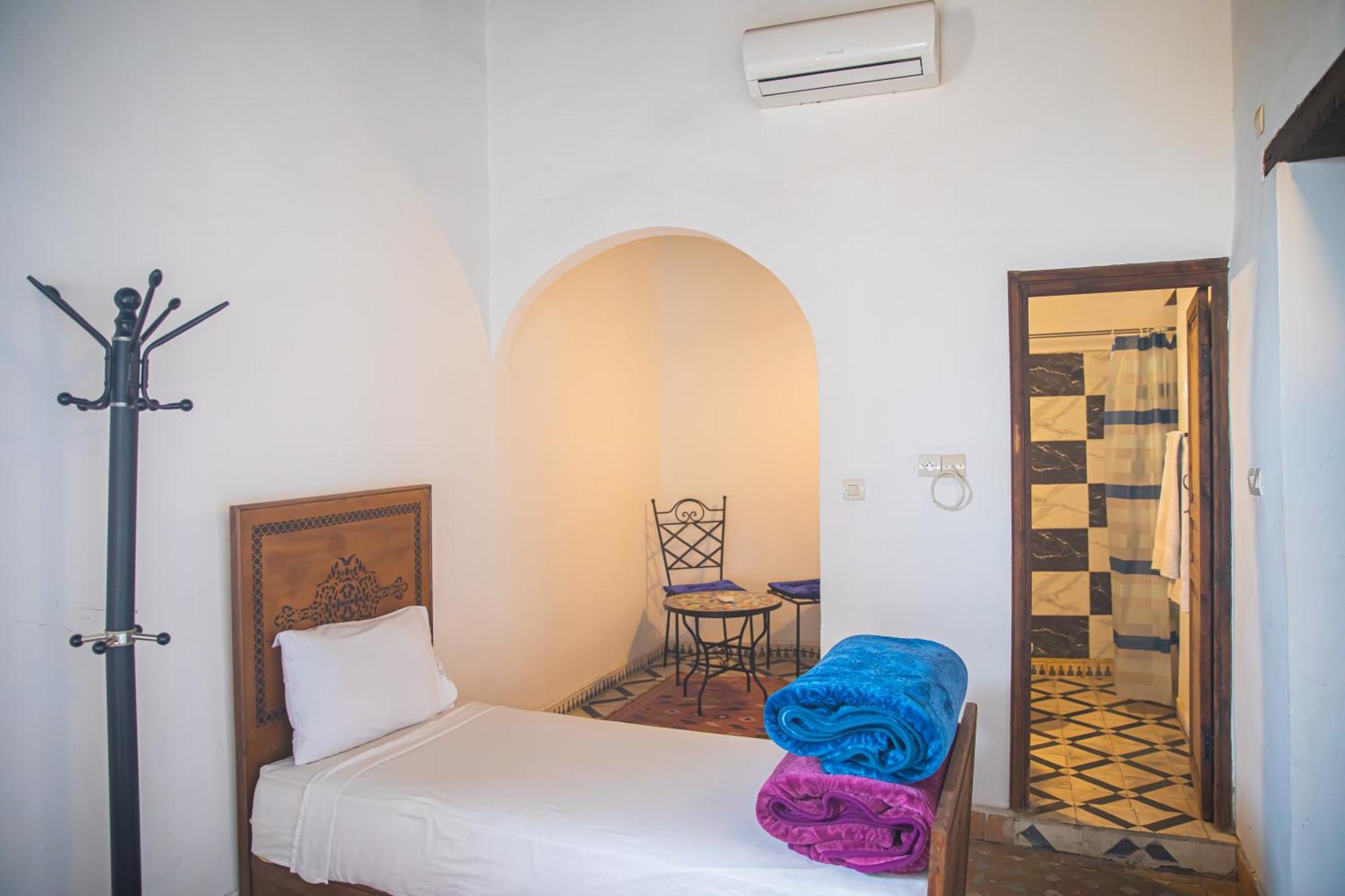 Dar Fez Arinas Hotel Екстериор снимка