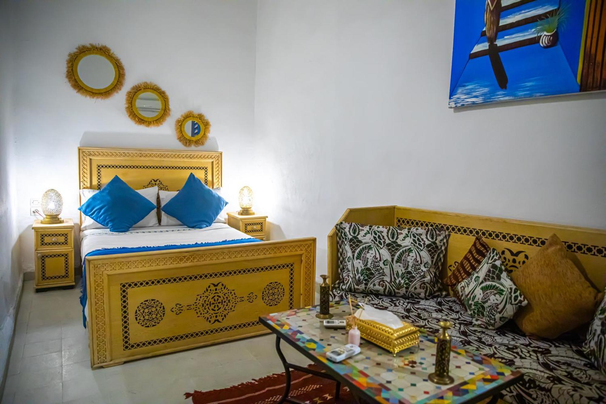 Dar Fez Arinas Hotel Екстериор снимка